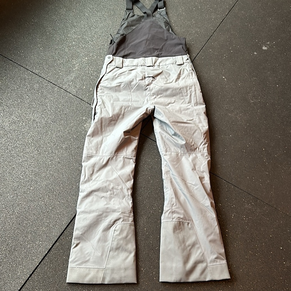 Mountain Hardwear mens snow bibs - Picture 5 of 6